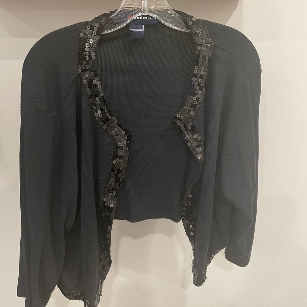 Black Shrug